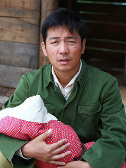 养父的花样年华剧情介绍_宅剧情