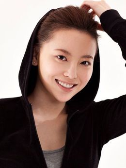 月球陨落剧情介绍_宅剧情