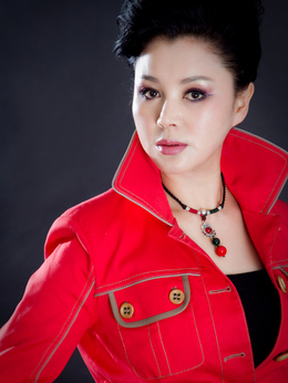 小家大事剧情介绍_宅剧情