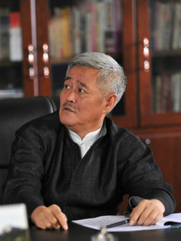 收获的季节剧情介绍_宅剧情