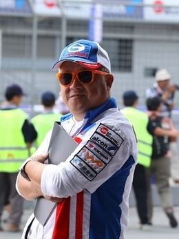 赛车传奇剧情介绍_宅剧情