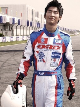 赛车传奇剧情介绍_宅剧情