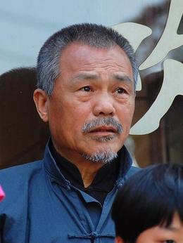 咱村来的大学生剧情介绍_宅剧情