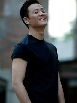 血色浪漫剧情介绍_宅剧情