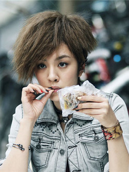 我爱男闺蜜剧情介绍_宅剧情