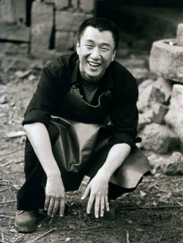 周渔的火车剧情介绍_宅剧情