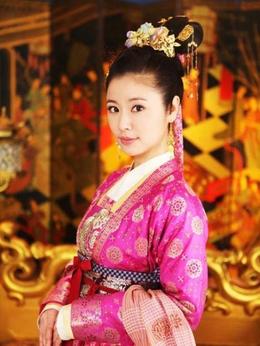 倾世皇妃剧情介绍_宅剧情