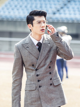 21克拉剧情介绍_宅剧情