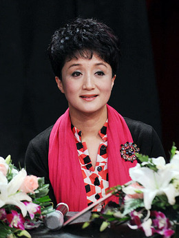 错位剧情介绍_宅剧情