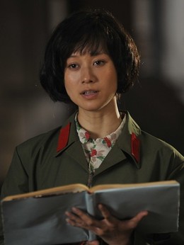 蓝色骨头剧情介绍_宅剧情