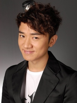 翡翠明珠剧情介绍_宅剧情