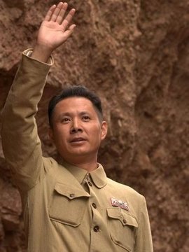 粟裕大将剧情介绍_宅剧情